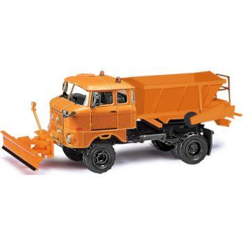 IFA W50 LA/D 035, Winterdienst mit Räumschild und Streuer D 035, orange, Baujahr 1969