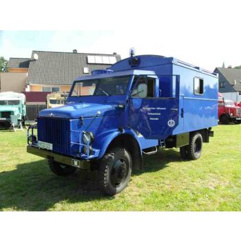 Borgward B2000 A/D Werkstattkoffer, GTW, THW Hameln